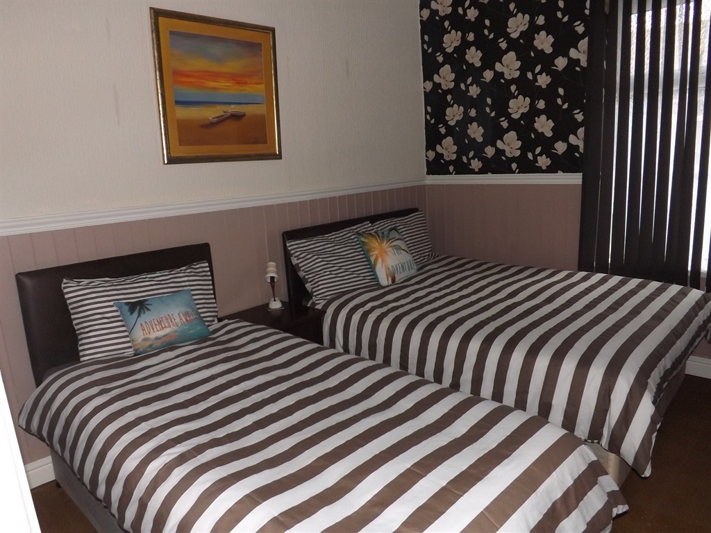 Family-Ensuite-Double and Single Thistle Dhu Guest House